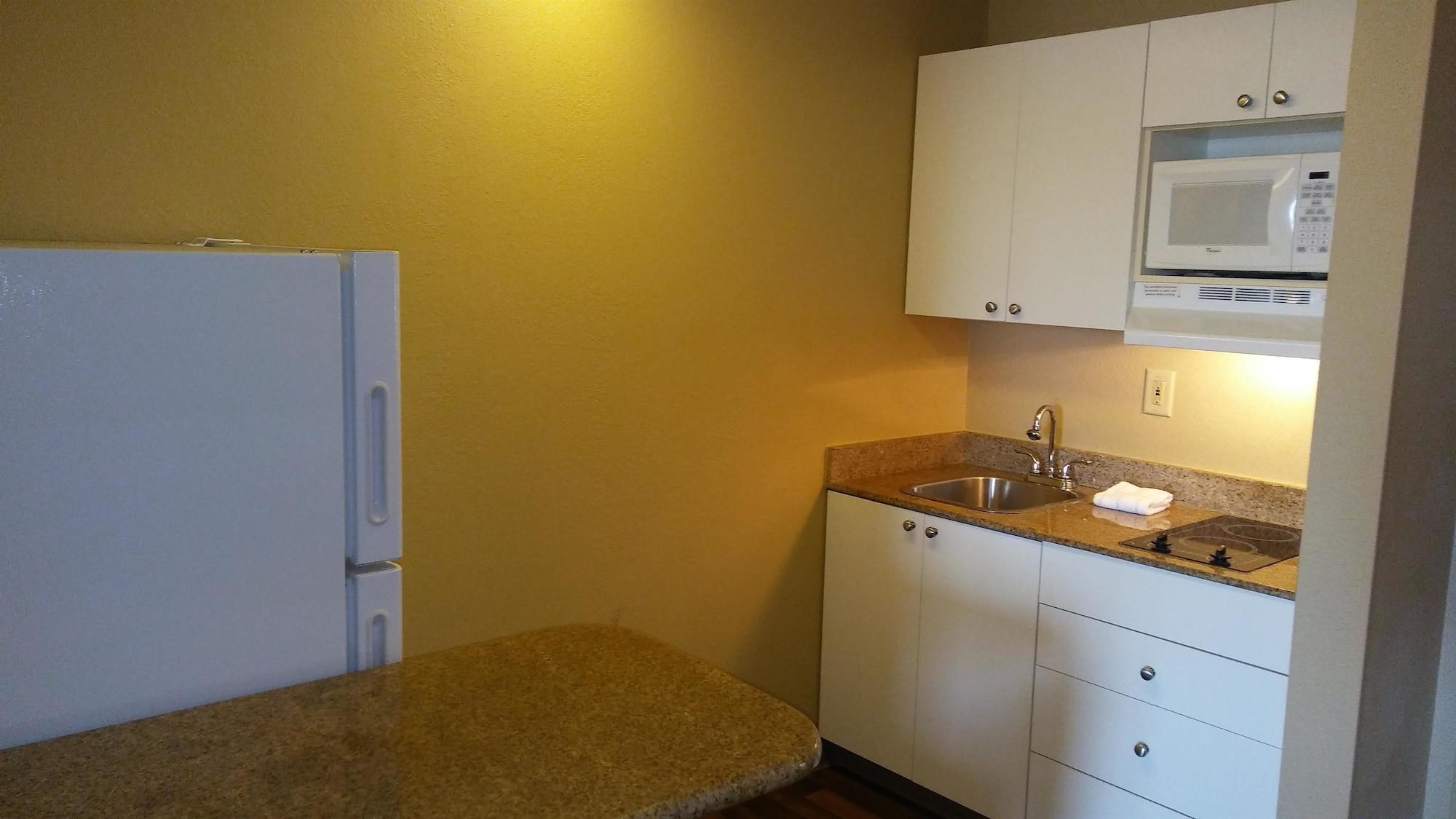 Extended Stay America Suites - Dallas - Las Colinas - Green Park Dr Irving Exterior photo