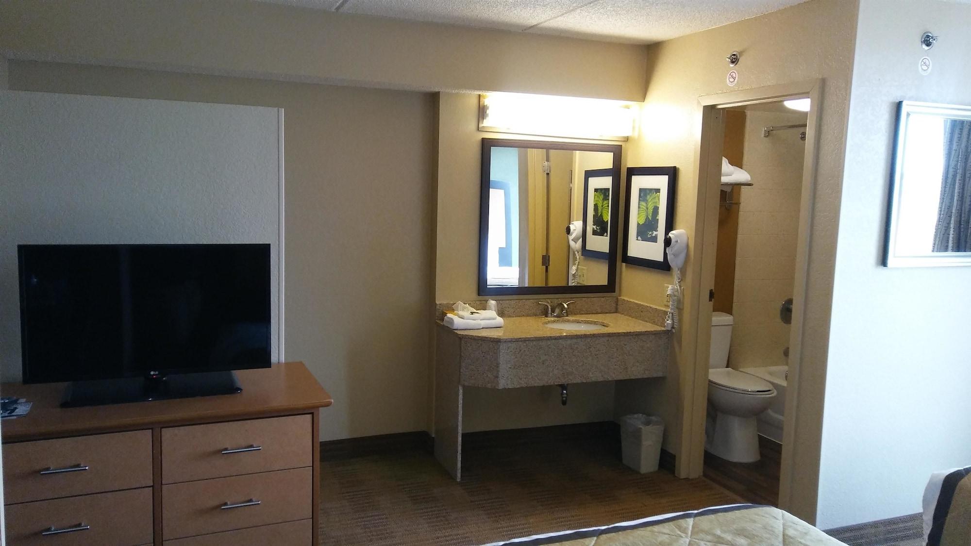 Extended Stay America Suites - Dallas - Las Colinas - Green Park Dr Irving Exterior photo